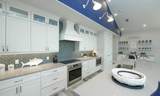 212 Spring Avenue - Photo 3