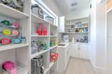 4815 Sunset Boulevard - Photo 14