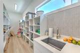 4815 Sunset Boulevard - Photo 15