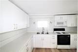 1745 Oak Street - Photo 2