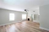 1745 Oak Street - Photo 4