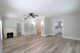 1745 Oak Street - Photo 5