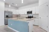 15937 Honey Suckle Street - Photo 16