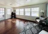 415 Oakwood Boulevard - Photo 13