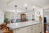 720 Green Circle - Photo 4