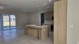 2323 Zuyder Terrace - Photo 8