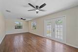 2953 Oak Street - Photo 17