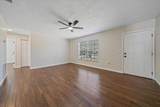 2953 Oak Street - Photo 4