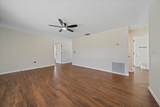 2953 Oak Street - Photo 6