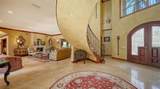 203 Robin Drive - Photo 16