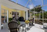 915 Barclay Court - Photo 11