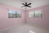 2524 Tuttle Way - Photo 18