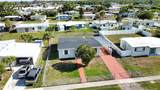 8725 Aero Avenue - Photo 2