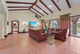 7025 Saddle Creek Circle - Photo 19