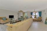 74 Windsor Drive - Photo 17