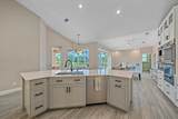 5523 Secluded Oaks Way - Photo 17