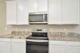 1505 Tropical Oasis Avenue - Photo 13
