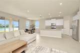1505 Tropical Oasis Avenue - Photo 9