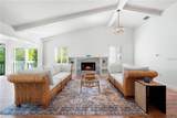 858 Hudson Avenue - Photo 8