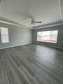 2827 Suncoast Lakes Boulevard - Photo 33