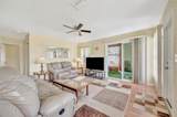 7959 Hyde Park Avenue - Photo 15
