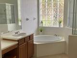 2933 Seasons Boulevard - Photo 14