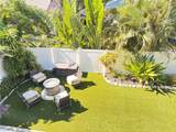 324 Julia Place - Photo 40