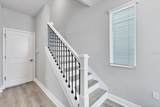 2340 Lindstrom Street - Photo 4