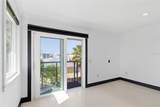 2502 Avenue B - Photo 31