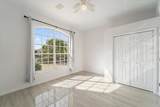 6585 Waters Edge Way - Photo 28