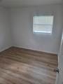 6011 Greenwood Lane - Photo 8