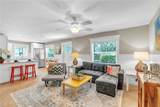 205 Peacock Lane - Photo 3