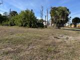 237 Boundary Boulevard - Photo 5