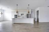 7796 Lakes Edge Lane - Photo 4