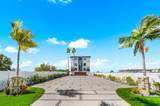 811 Shore Drive - Photo 3