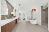 811 Shore Drive - Photo 70