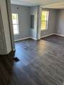 206 Country World Drive - Photo 4