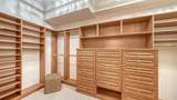 228 Saint James Park - Photo 23
