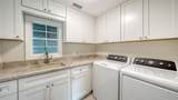 228 Saint James Park - Photo 34