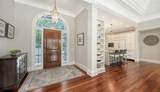 228 Saint James Park - Photo 4