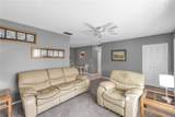702 Huxley Place - Photo 4