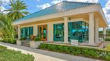 8009 Hampton Court - Photo 45