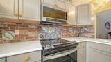 6921 Holmes Boulevard - Photo 11