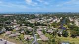 2902 Captiva Gardens Drive - Photo 2