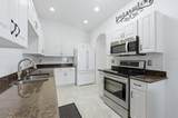 1777 Fountain View Circle - Photo 18
