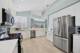 7916 Hampton Court - Photo 13