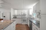 654 Blackburn Boulevard - Photo 4