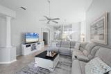 7906 Whitebridge Glen - Photo 7