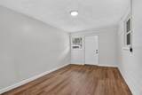 305 Joyce Street - Photo 22