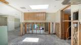 208 Hourglass Way - Photo 10